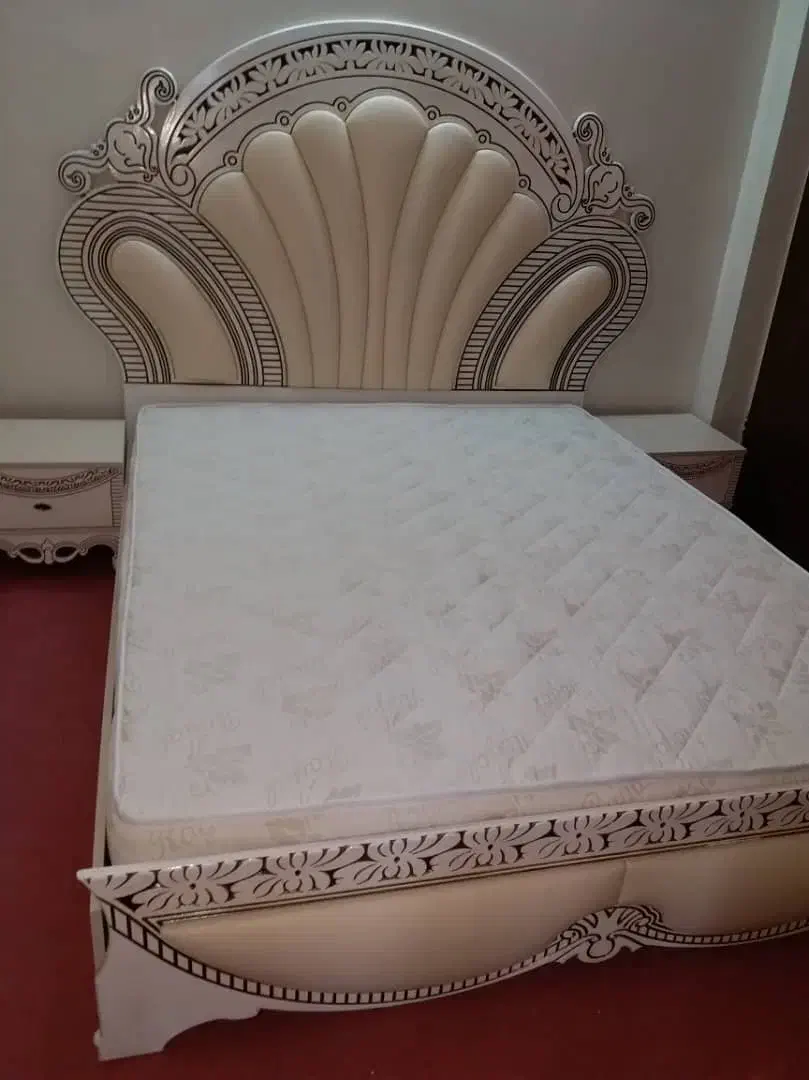 تخت دونفره درحد نو mdf|تخت و سرویس خواب|بومهن, |دیوار