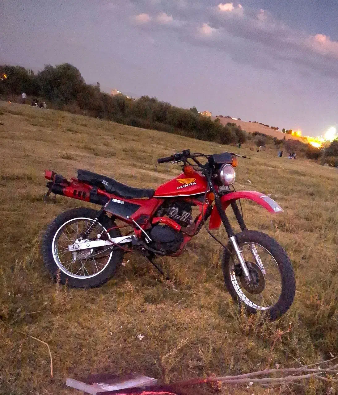 هندا تریلxl|موتورسیکلت|بروجرد, |دیوار