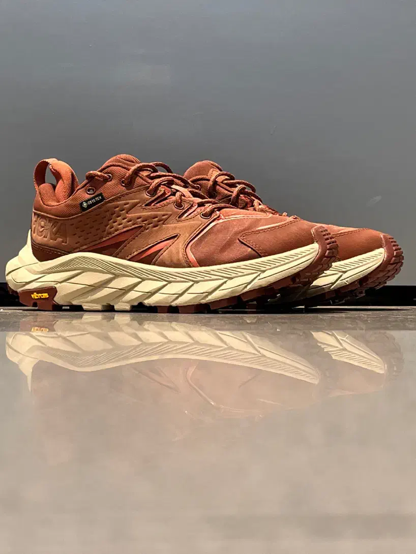 کتونی اورجینال هوکا|کیف، کفش، کمربند|تهران, باشگاه نفت|دیوار