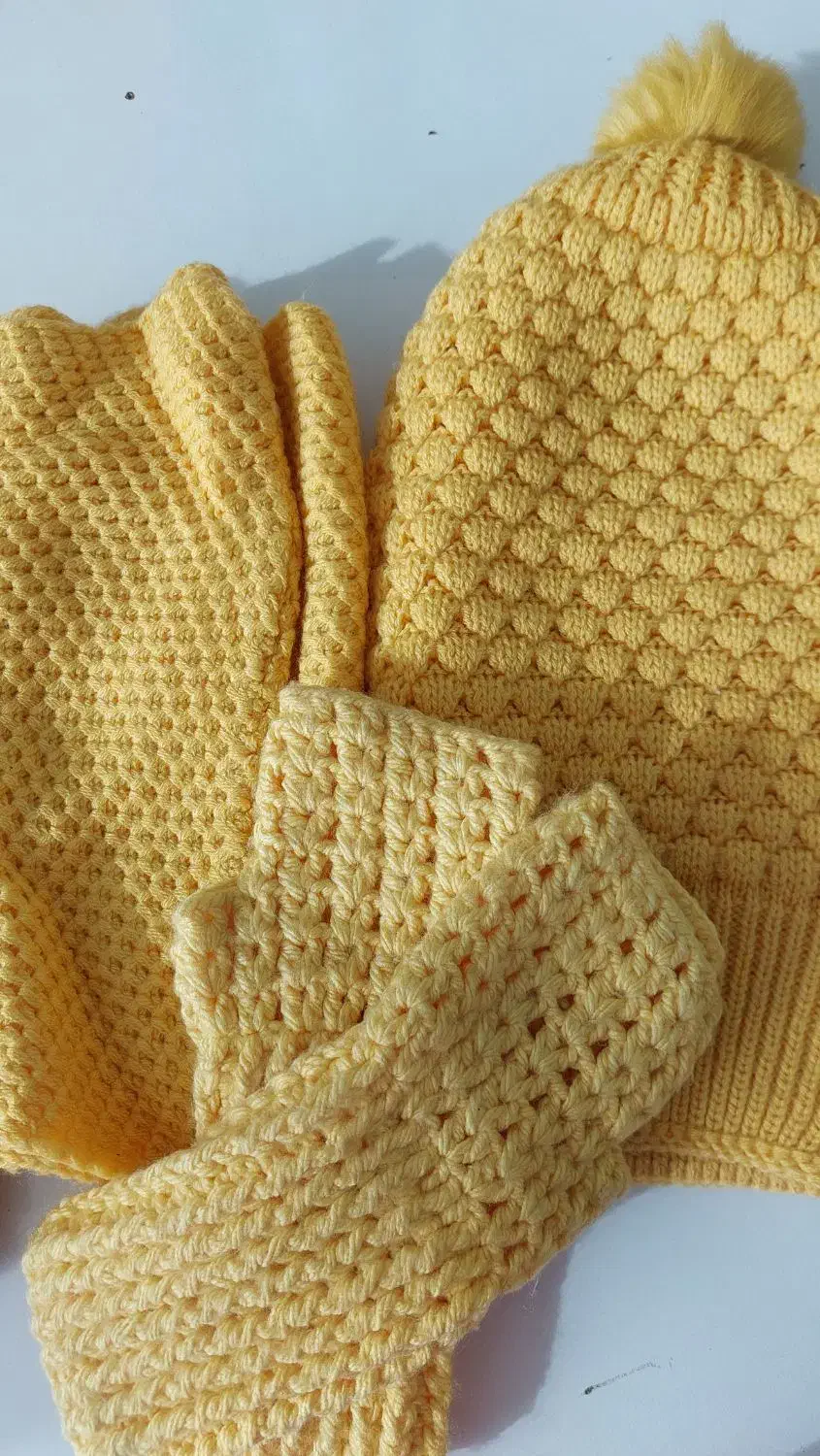 شال وکلاه طرح اناناس|لباس|شهریار, شهریار|دیوار