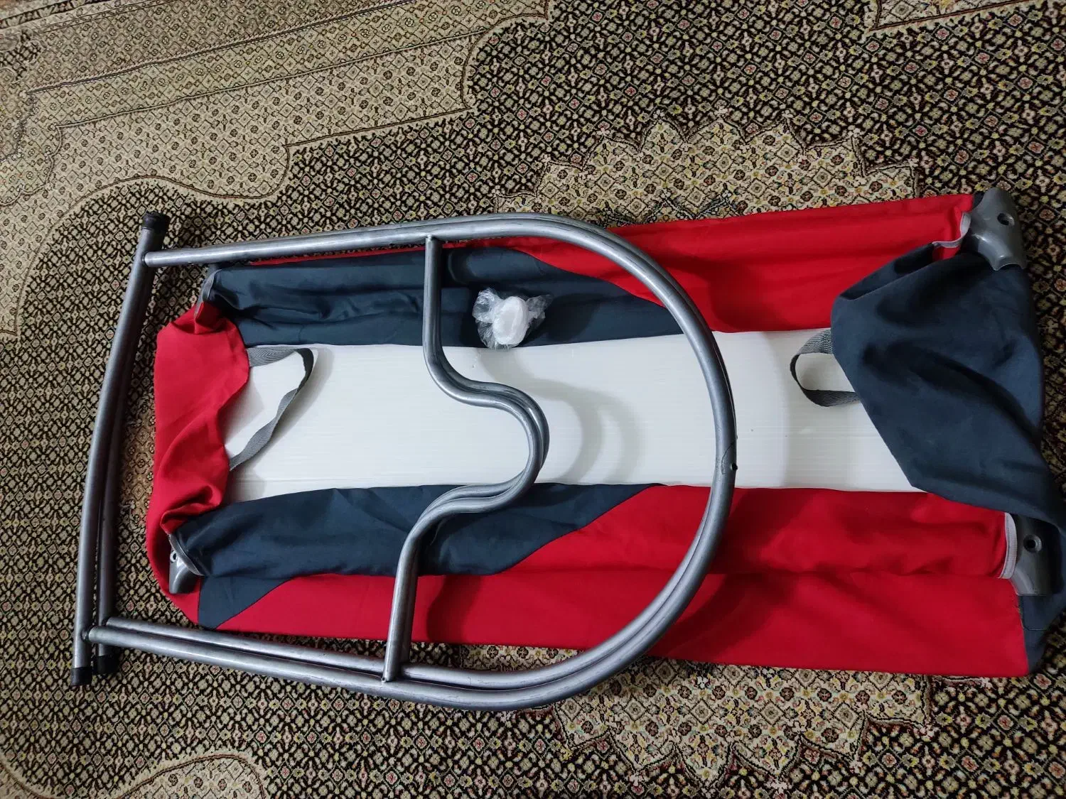 گهواره وکریر|تخت و صندلی بچه|حسن آباد, |دیوار