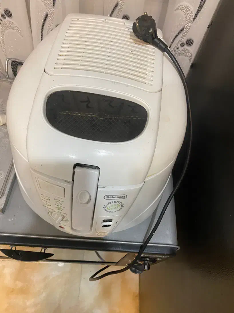 سرخ کن مارک DeLonghi|اجاق گاز و لوازم برقی پخت‌وپز|کرج, ساماندهی|دیوار