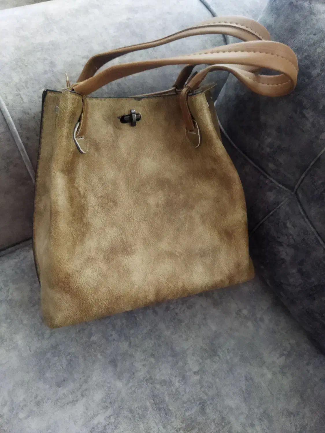 کیف زنونه|کیف، کفش، کمربند|ایلام, |دیوار