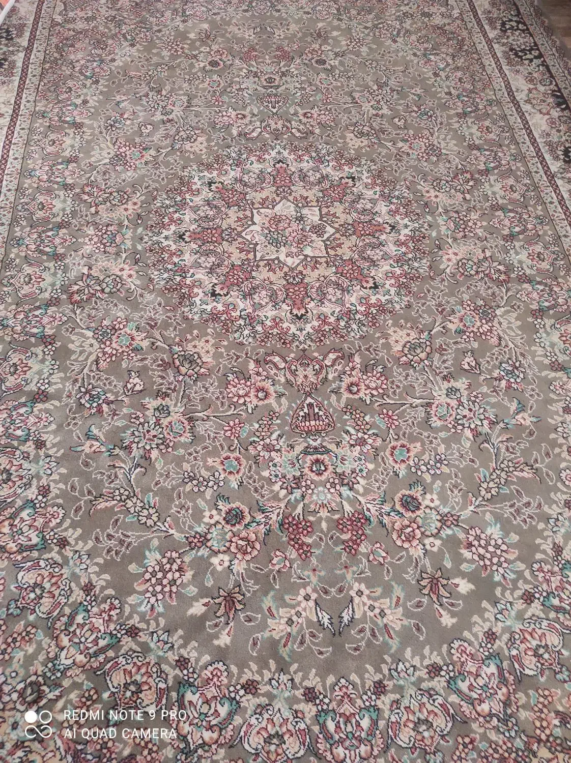 فرش ۶ متری برای فروش|فرش|ساری, |دیوار