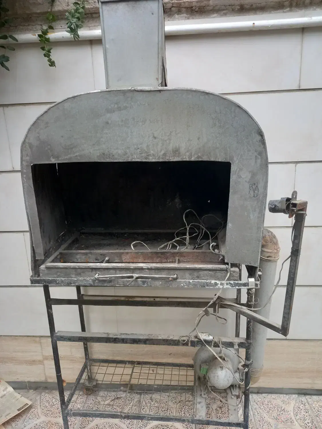 منقل|ظروف پختوپز|بروجرد, |دیوار