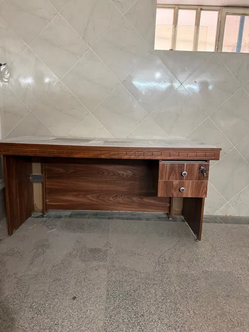 میز اداری|مبلمان اداری|یزد, |دیوار