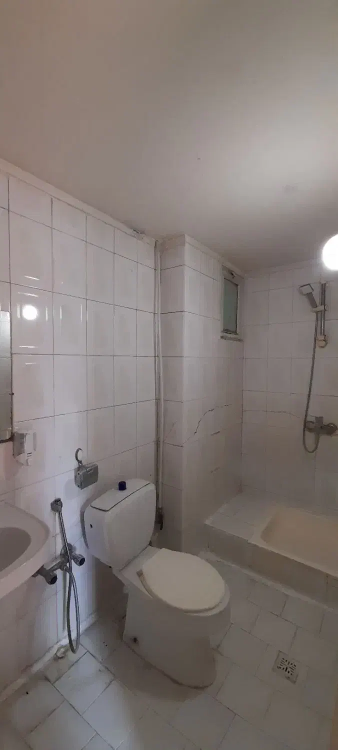 * ۶۸ متر بهارشیراز خداپرست *