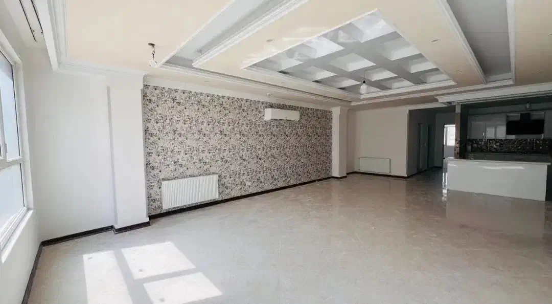 واحد۱۳۵متری/مالک پول لازم به دلیل مهاجرت/سندتک برگ|فروش آپارتمان|اندیشه, اندیشه فاز ۱|دیوار