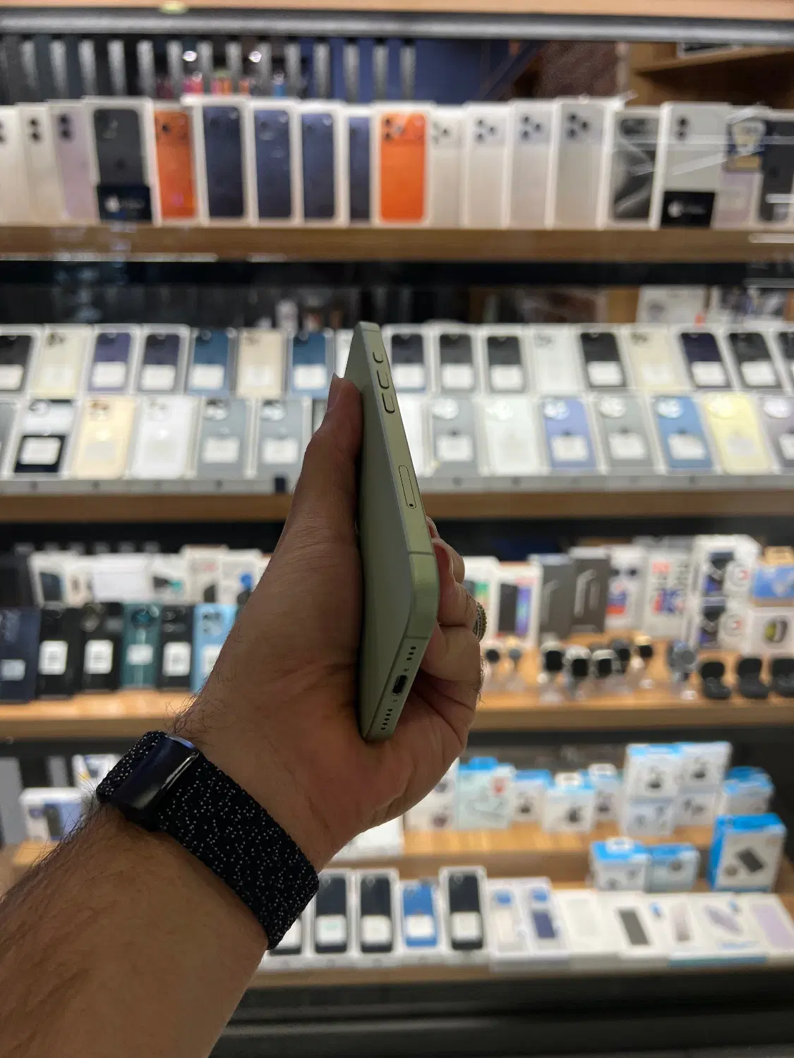 iPhone 17 normal / 256 / CHA|موبایل|تهران, شیخ هادی|دیوار