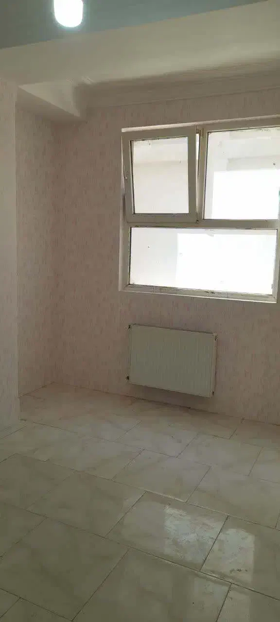 ۹۵متر تمیز خوش نقشه خیابان سمیه تخلیه|اجارهٔ آپارتمان|قم, حمام تالار|دیوار