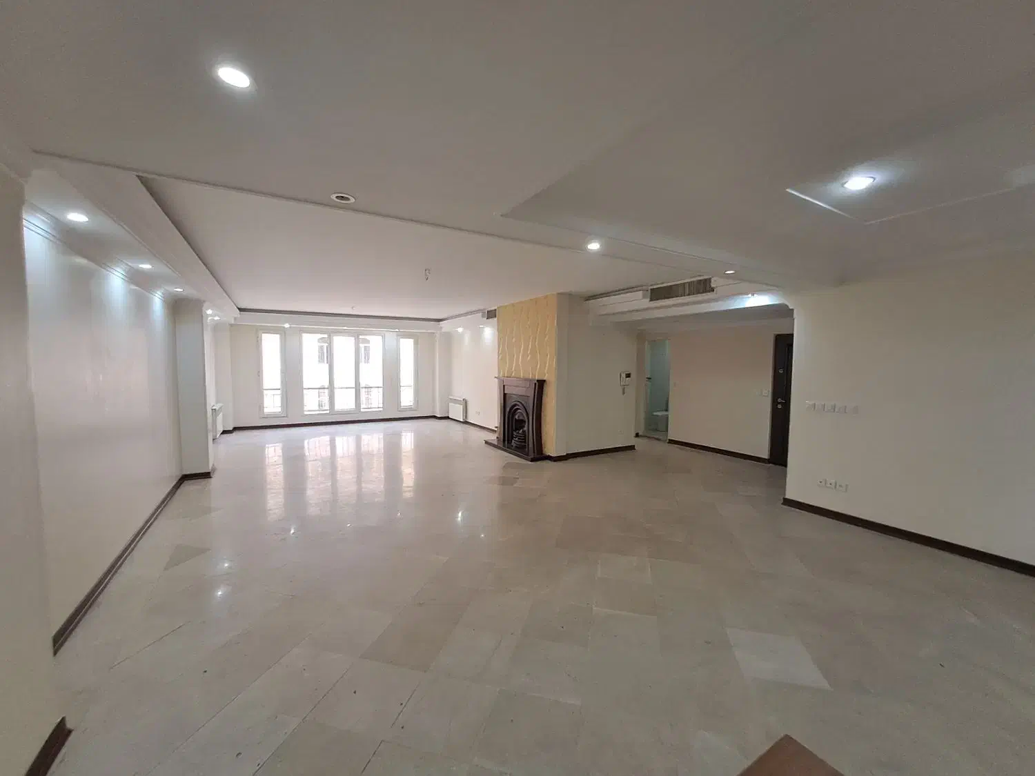 واحد مسکونی ۱۶۰ متر ۳ خوابه فول امکانات