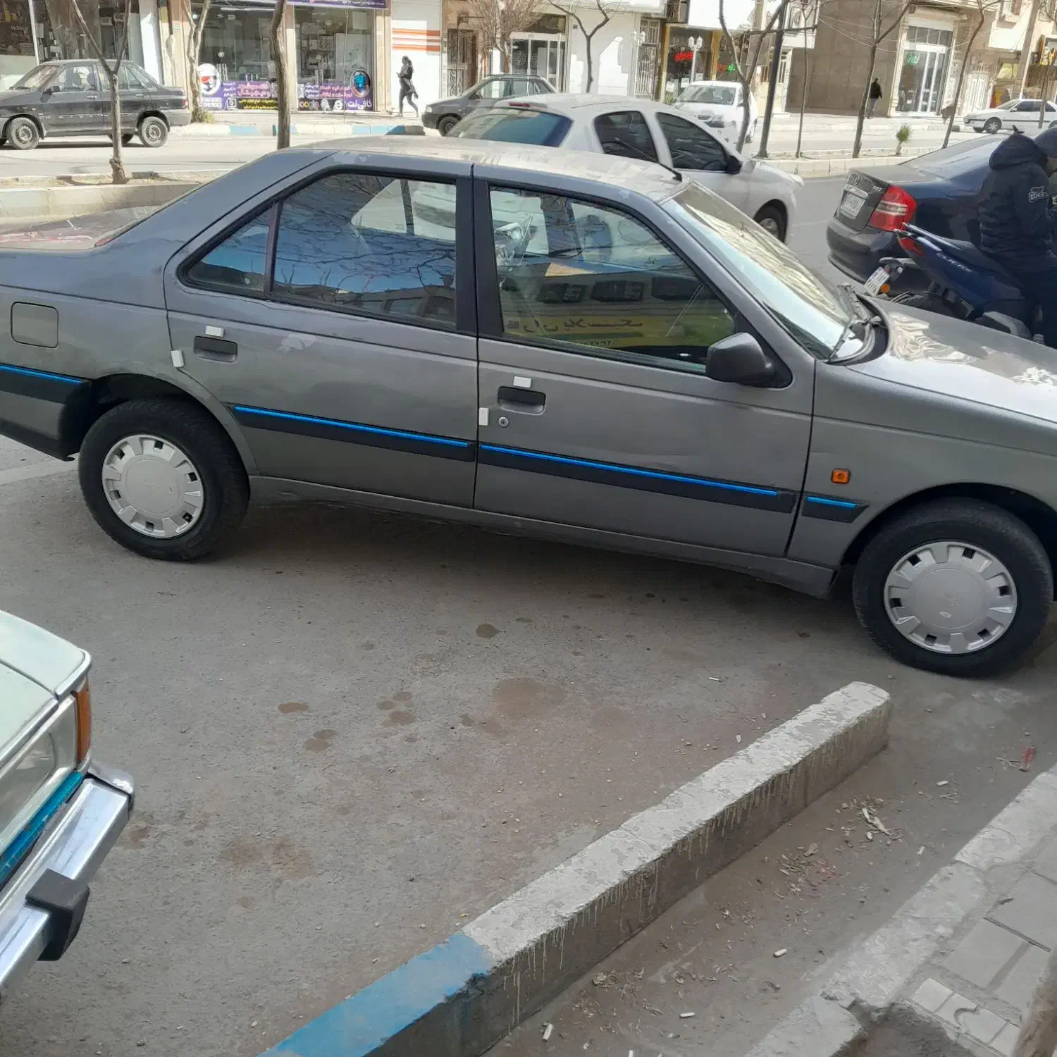 پژو۴۰۵مدل ۸۸|خودرو سواری و وانت|پاکدشت, پاکدشت (مامازند)|دیوار