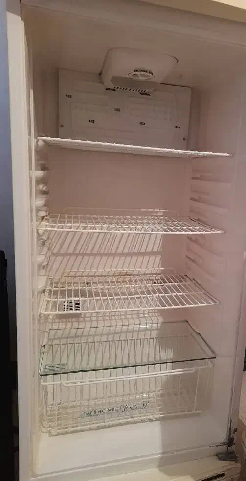 فروش یخچال|یخچال و فریزر|فولادشهر, B4|دیوار