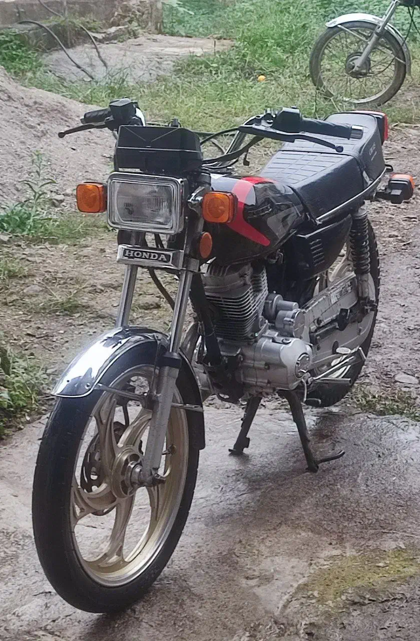 فروشی|موتورسیکلت|املش, |دیوار