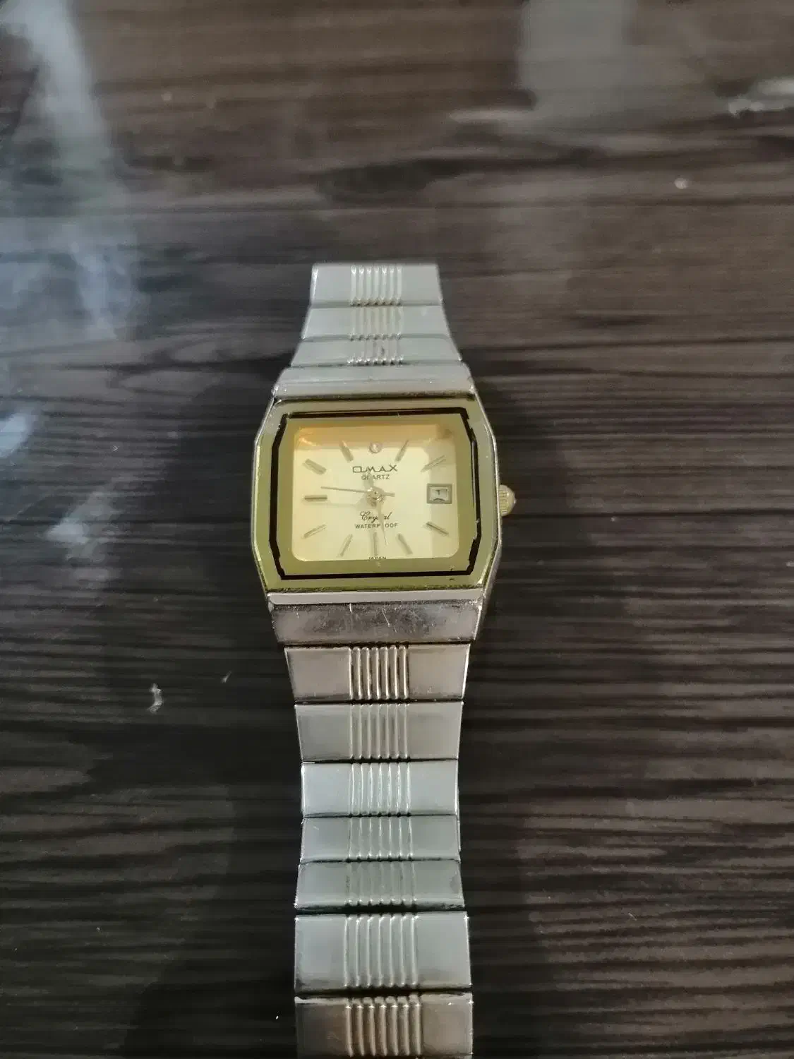 ساعت omax قدیمی،ساخت 1997( 28 سال پیش)،کاملاً سالم|ساعت|نهاوند, |دیوار