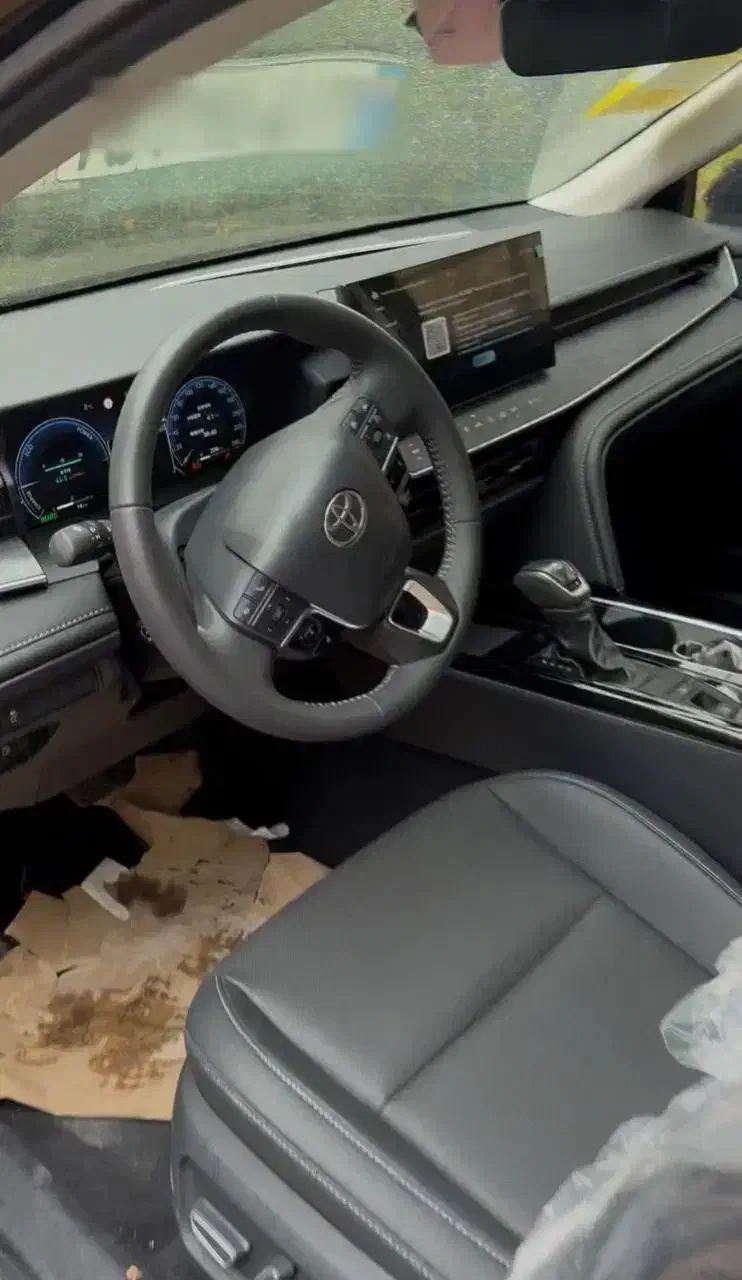 کمری پرمیوم ادیشن مدل 2025|خودرو سواری و وانت|اصفهان, زهران|دیوار