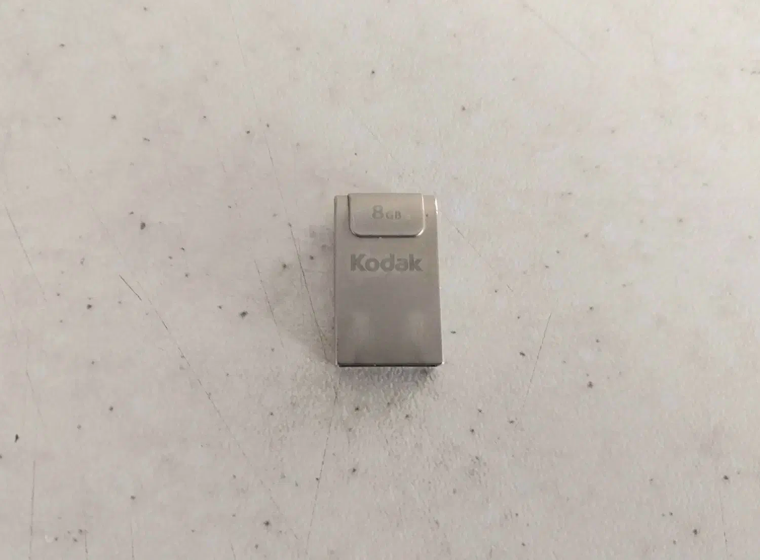 فلش مموری kodak و verity ،هندزفری سونی sony|لوازم جانبی موبایل و تبلت|اسلام‌شهر, شهرک واوان|دیوار