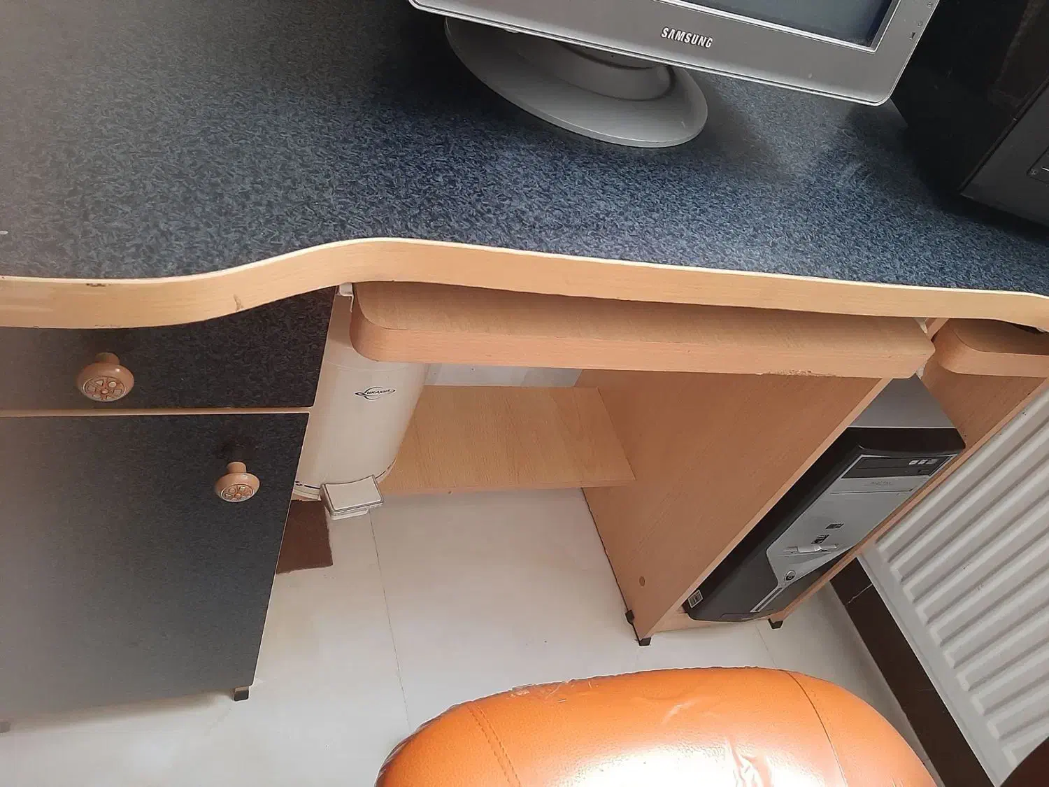 میز کامپیوتر|میز تحریر و کامپیوتر|شاهرود, |دیوار