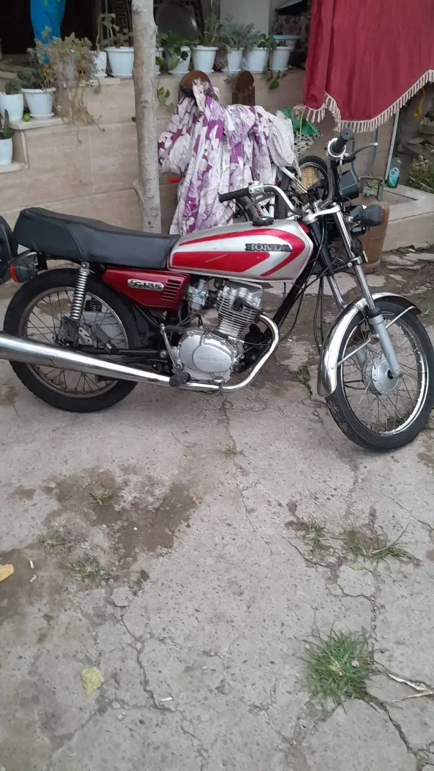 موتور  هوندا  مزایده|موتورسیکلت|آستانه اشرفیه, |دیوار