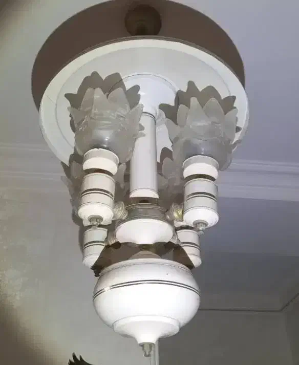 لوستر قدیمی ۴۰ساله|لوستر و چراغ آویز|فومن, |دیوار