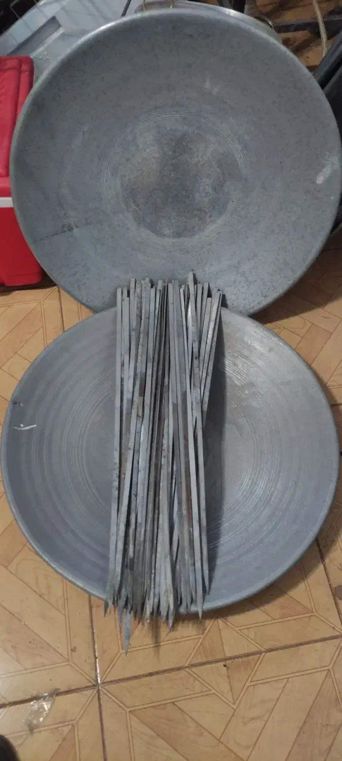 سیخ و ساج|ظروف پخت‌وپز|صوفیان, |دیوار