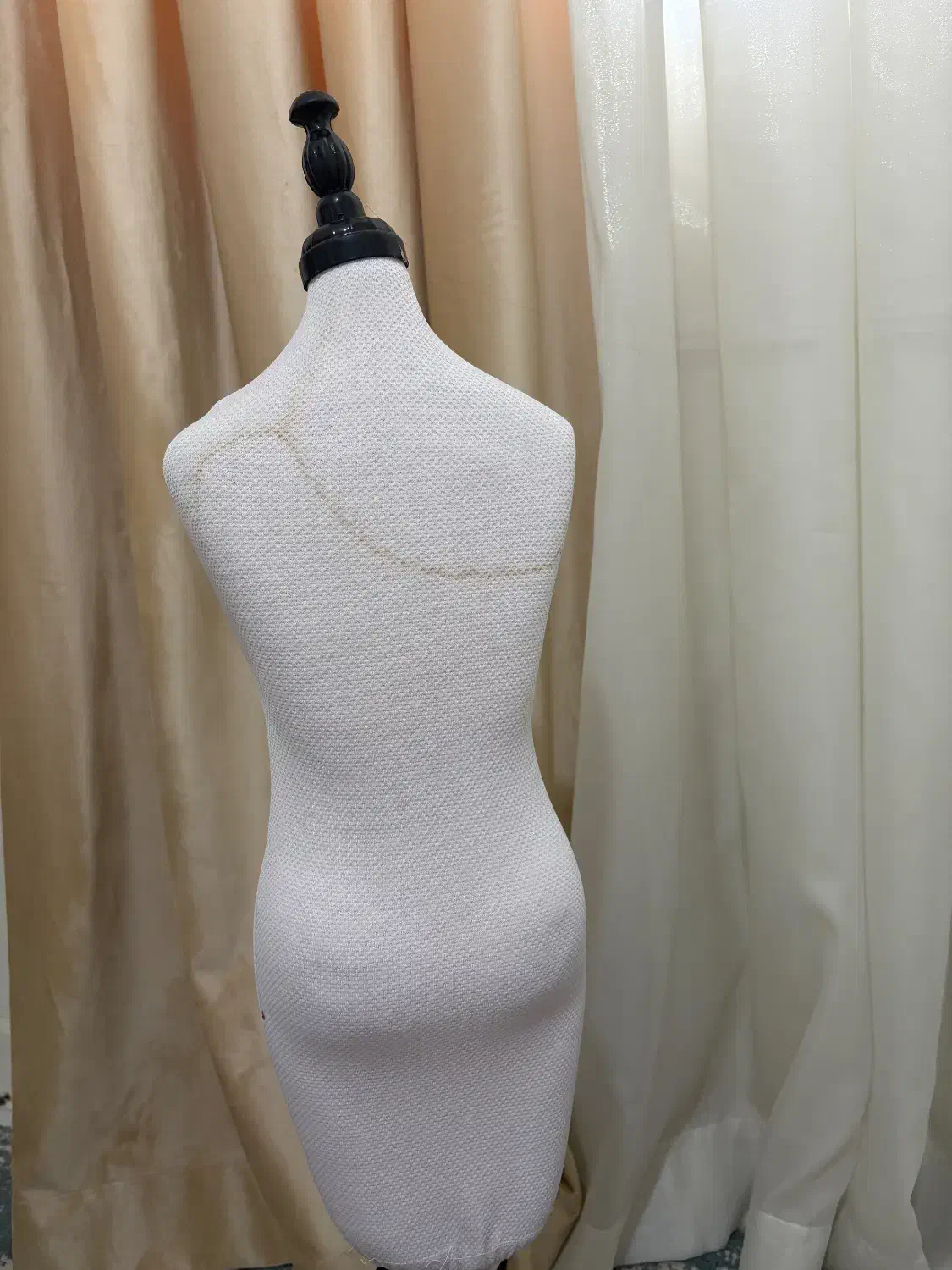 مانکن یک دوم|لوازم خیاطی و بافتنی|ری, تقی آباد|دیوار