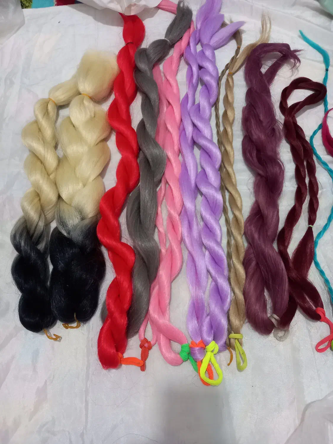 لوازم کامل بافت و اکستنشن مو و لیفت ابرو|آرایشگاه و سالنهای زیبایی|لنگرود, |دیوار