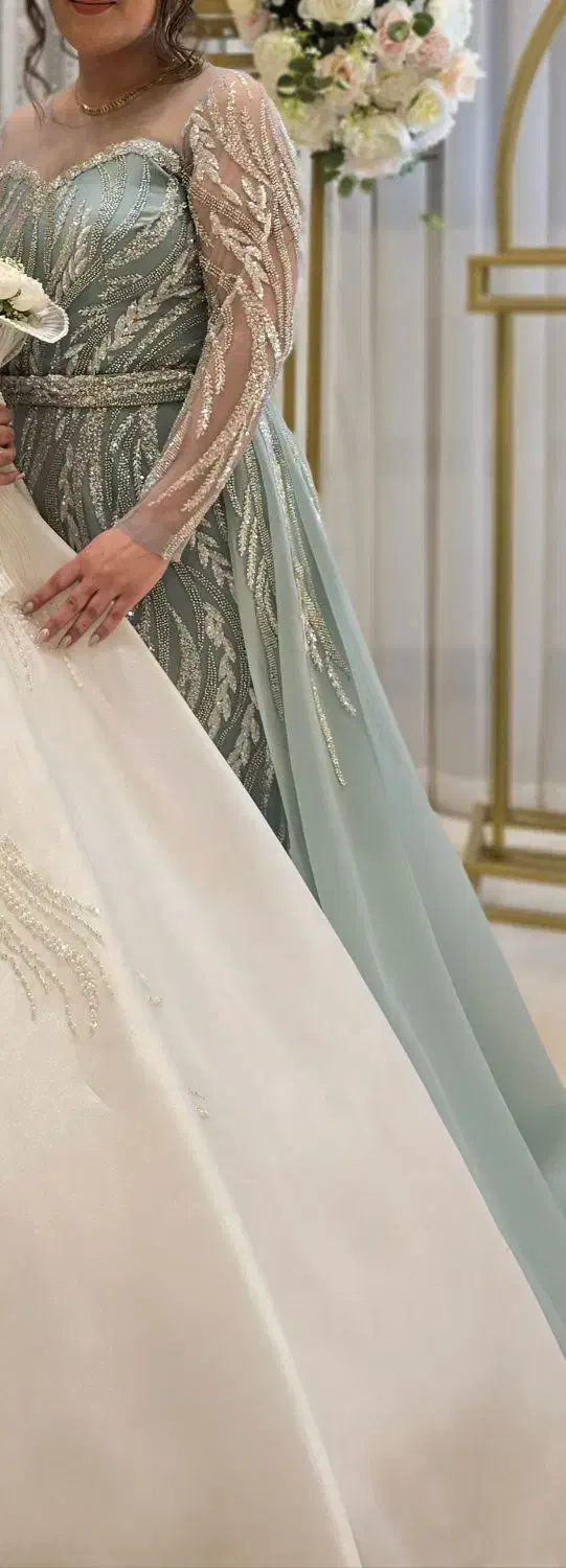 لباس مجلسی فاخر|لباس|تربت‌حیدریه, حسنی بالا|دیوار