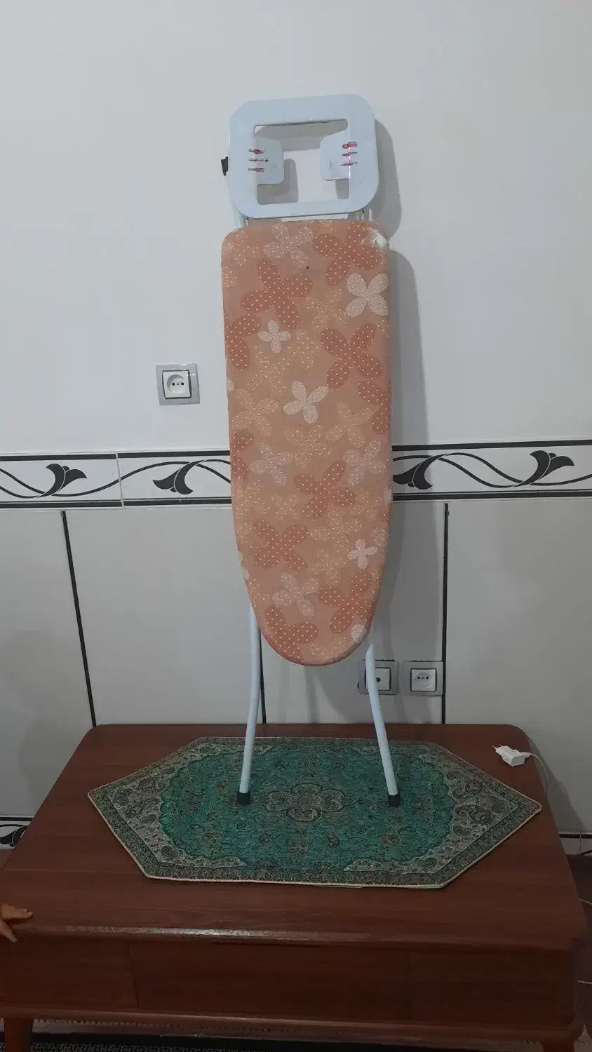 میز اتو|اتو و لوازم اتو|تاکستان, |دیوار