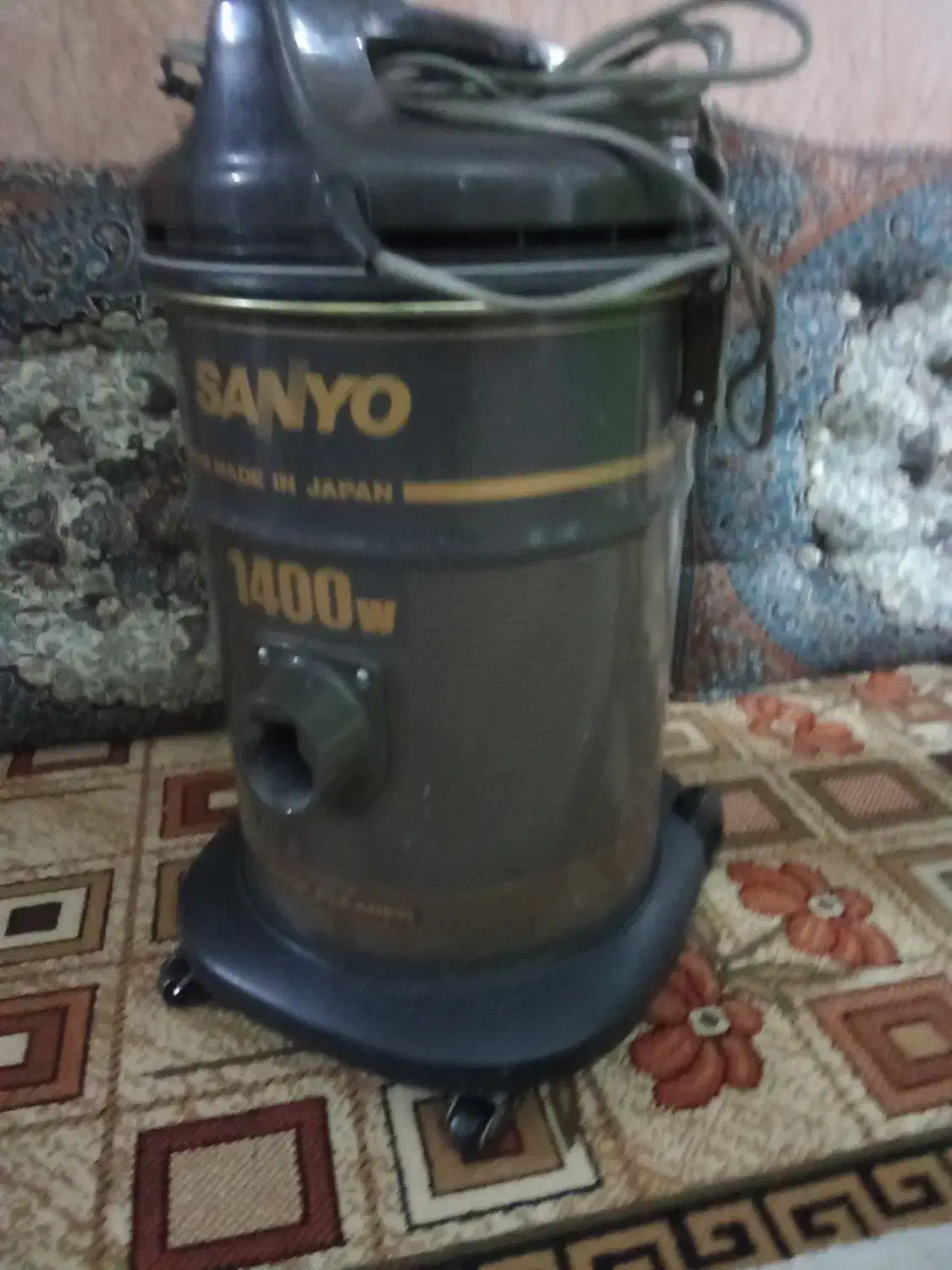 جارو برقی سالم|جاروبرقی، جارو شارژی، بخارشو|دماوند, دماوند|دیوار