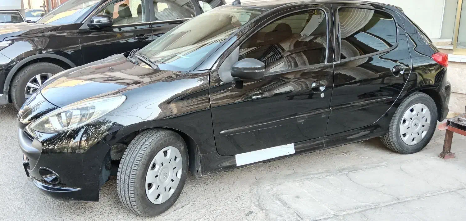 207 مدل 1401|خودرو سواری و وانت|قم, زنبیل آباد|دیوار