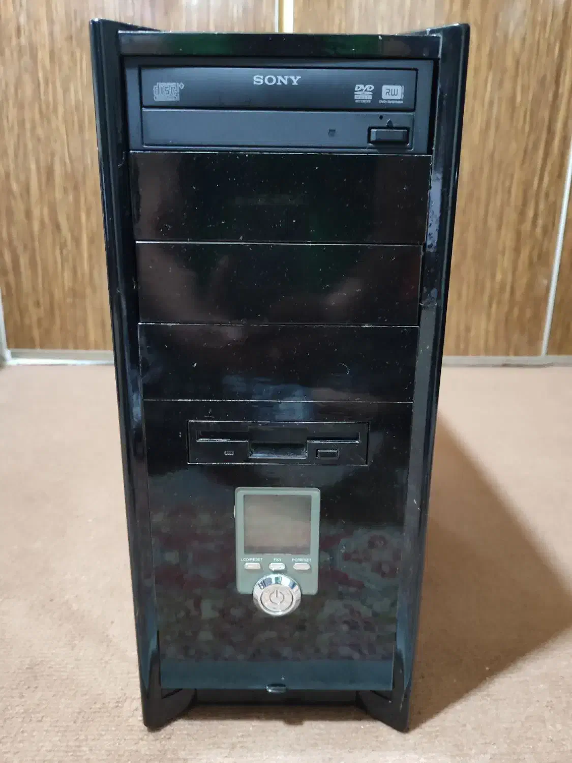 ۳ عدد کیس ۲هسته رم ۴ ddr3 هارد ۱۶۰ گرافیک ۵۱۲|رایانه رومیزی|چالوس, |دیوار