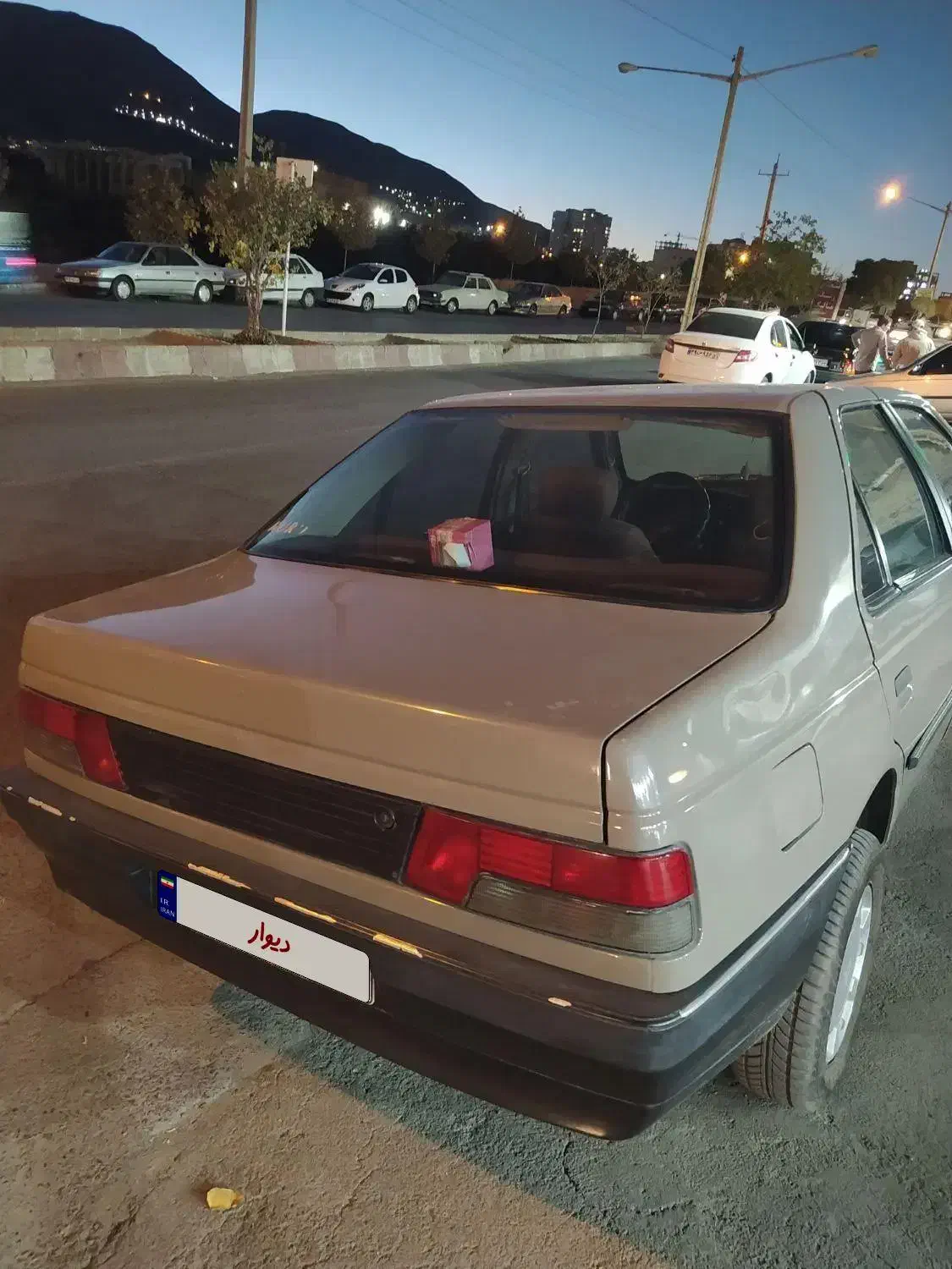 مدل ۸۲ فنی سالم|خودرو سواری و وانت|سنندج, |دیوار