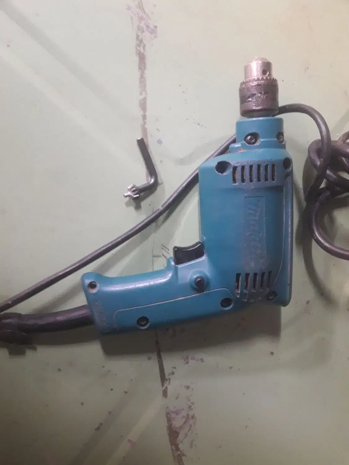 دلیر ماکیتا عتیقه فابریک سری اول|ابزارآلات|قم, شهر قائم|دیوار