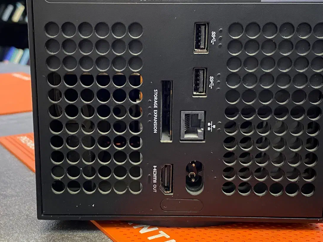 Xbox سری x سه دسته فول بازی|کنسول، بازی ویدئویی و آنلاین|اصفهان, مفتح|دیوار