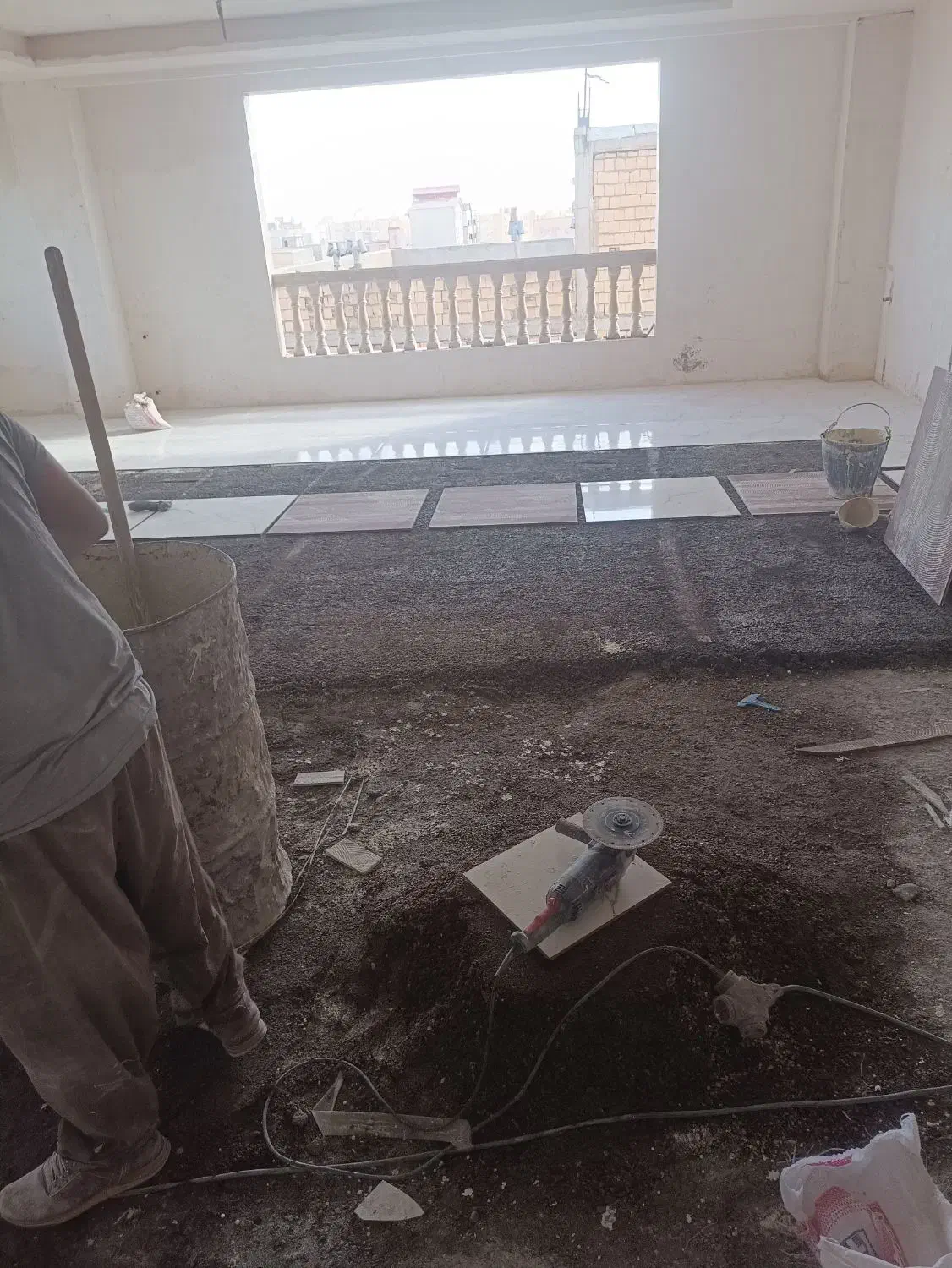 کاشی کاری  کف دیوار پله|خدمات پیشه و مهارت|زنجان, |دیوار