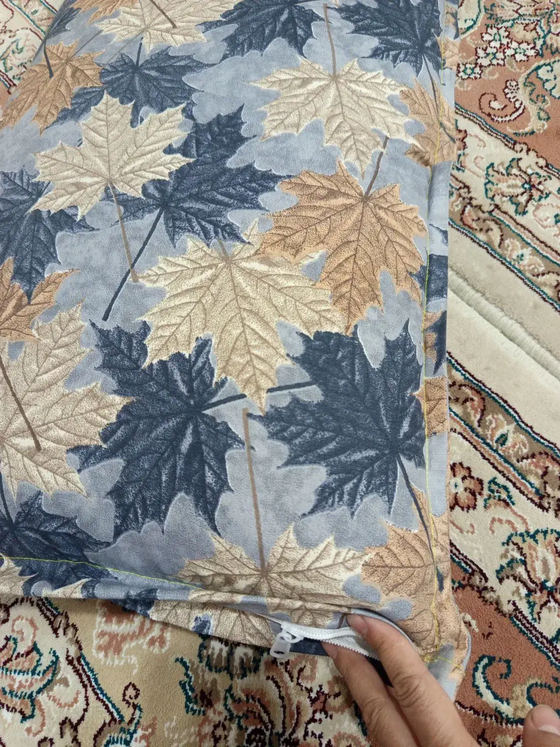 درست کردن تشک و بالشت|رختخواب، بالش، پتو|بیرجند, |دیوار