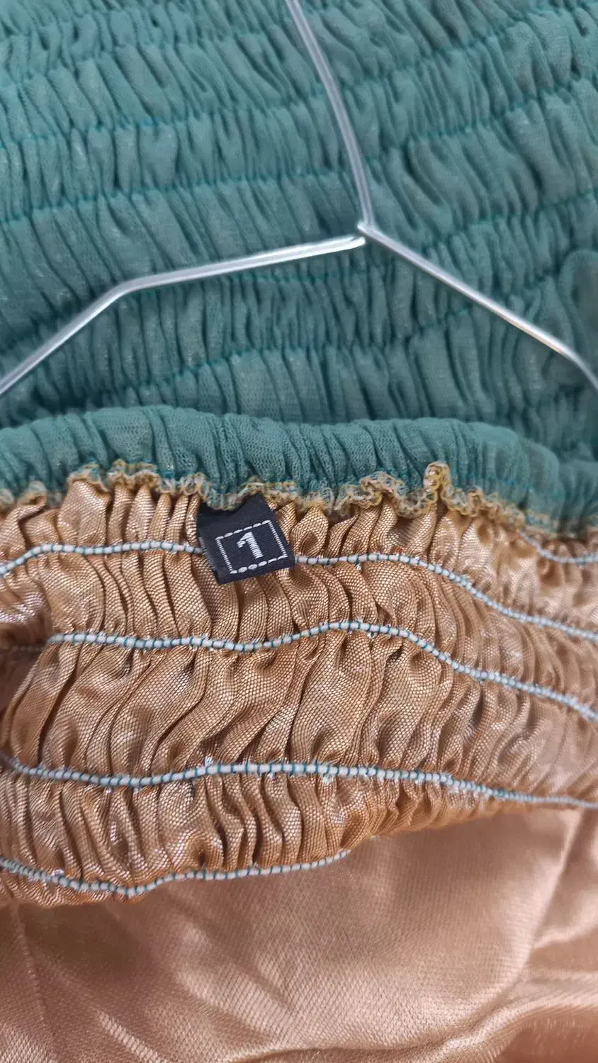 لباس مجلسی  طرح وینتیج سبز-طلایی، خاص و کمیاب|لباس|تهران, والفجر (افسریه)|دیوار