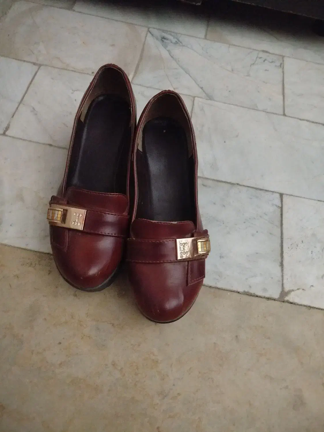 کفش زنانه و بچه گانه|کیف، کفش، کمربند|بروجرد, |دیوار