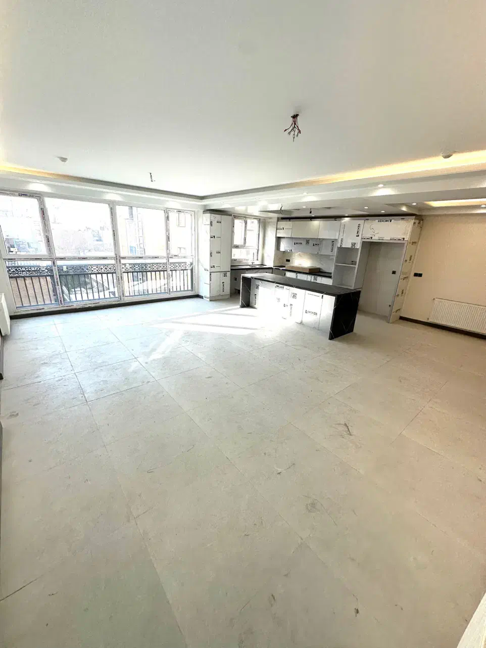 ۱۲۰ متر ، ۳ خواب ، کلید نخورده ، فول|فروش آپارتمان|تهران, جیحون|دیوار