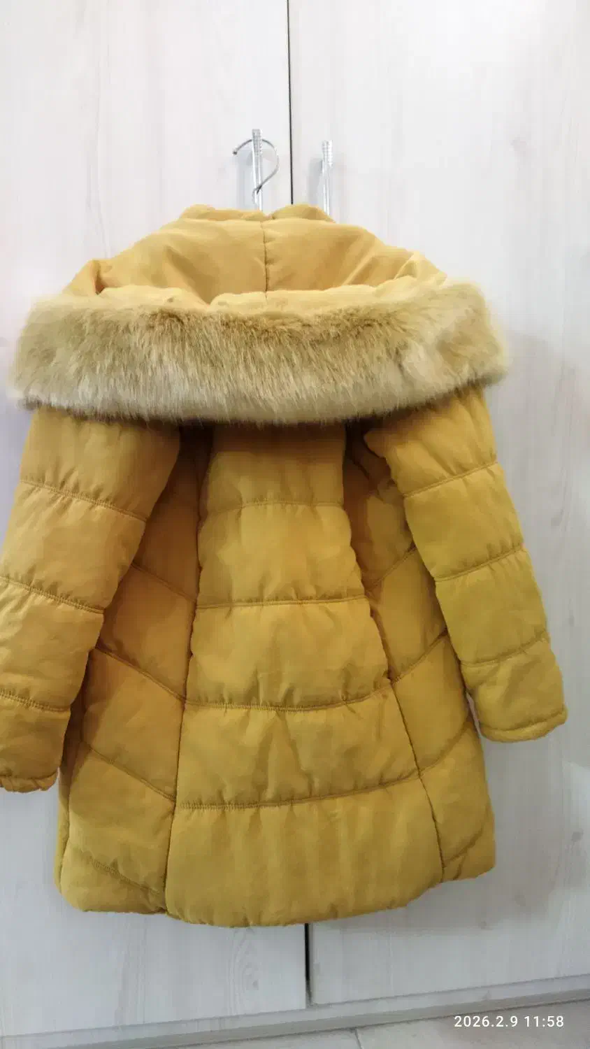 کابشن خاجی|لباس|قم, شهرک مهدیه (مدرس)|دیوار