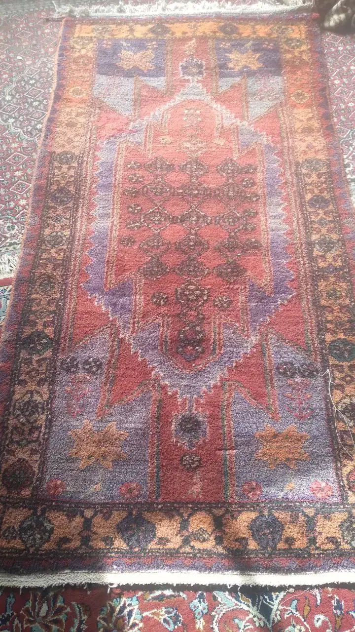 قالیچه آنتیک و قدیمی|کلکسیون اشیاء عتیقه|زنجان, |دیوار