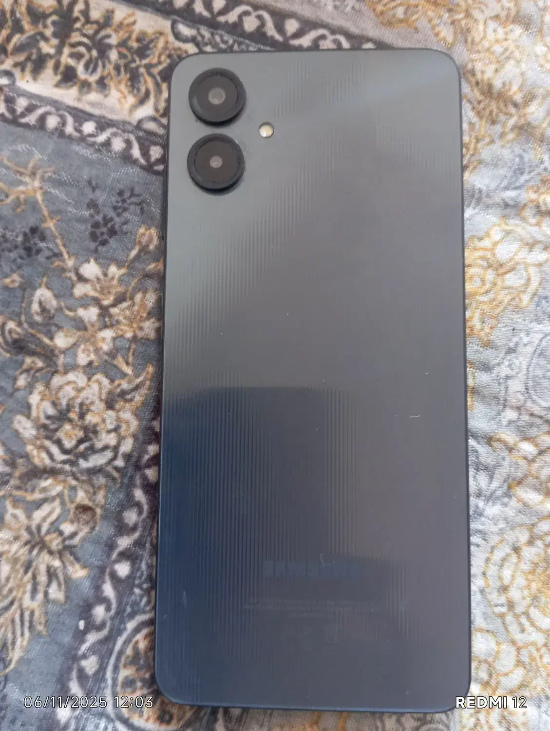 گوشی سامسونگ یک سال کار نکرده|موبایل|اردکان, |دیوار