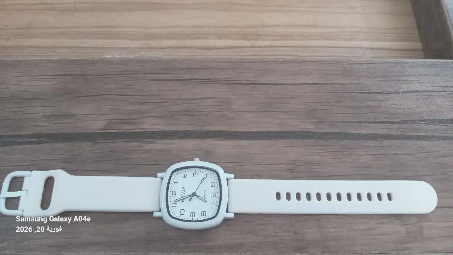 ساعت مچی|ساعت|گلپایگان, |دیوار