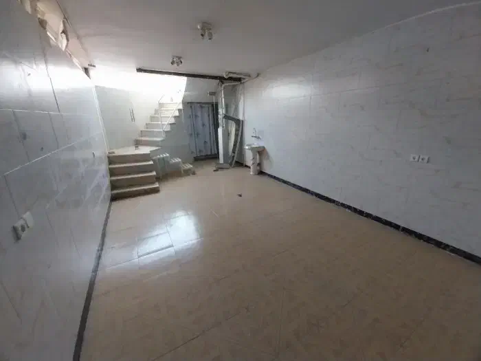 اجاره انبار تجاری طبقه فوقانی|اجارهٔ مغازه و غرفه|یزد, |دیوار