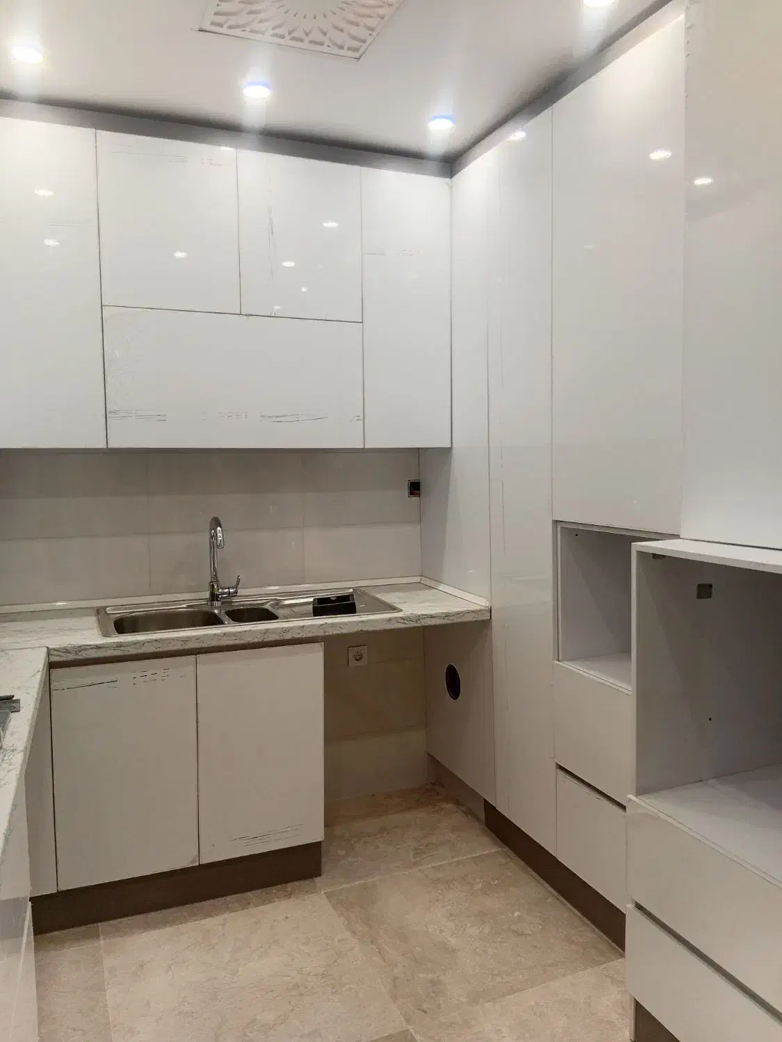 ۶۵متر نوساز کلید نخورده جنت آباد شمالی|اجارهٔ آپارتمان|تهران, جنت‌آباد شمالی|دیوار