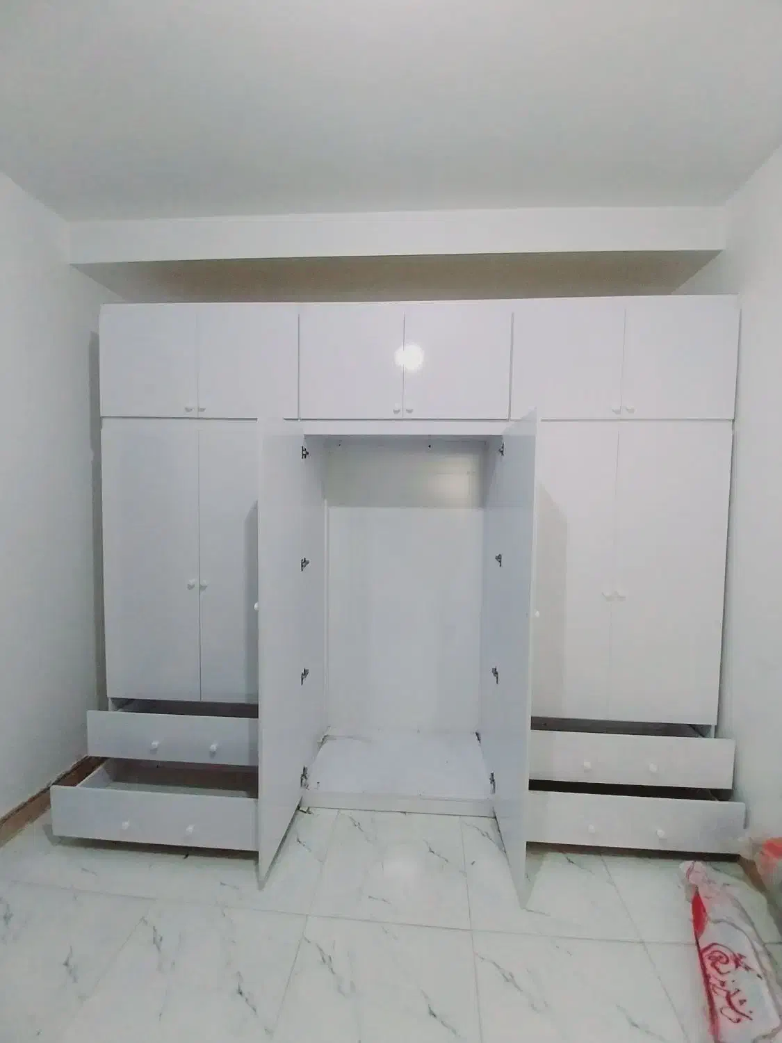 کمد دیواری ۳ متری|جاکفشی، کمد، دراور|تهران, آبشار|دیوار