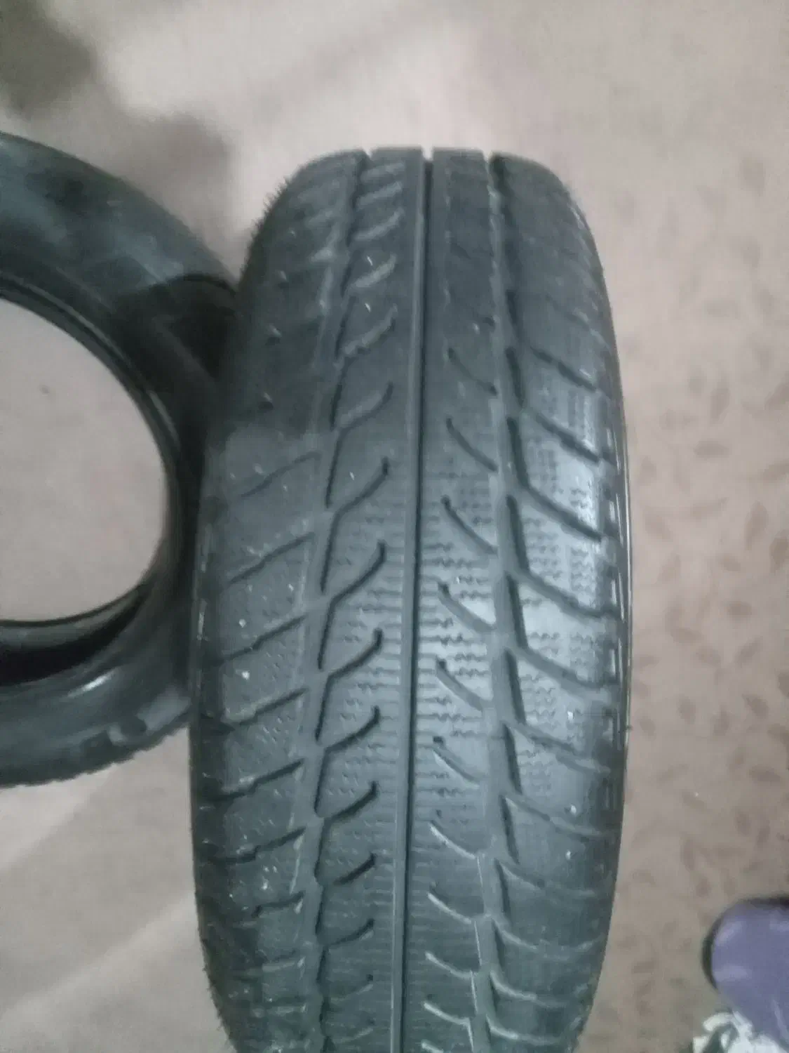 لاستیک رینگ ۱۵ بارز|قطعات یدکی و لوازم جانبی|رشت, فرزانه|دیوار