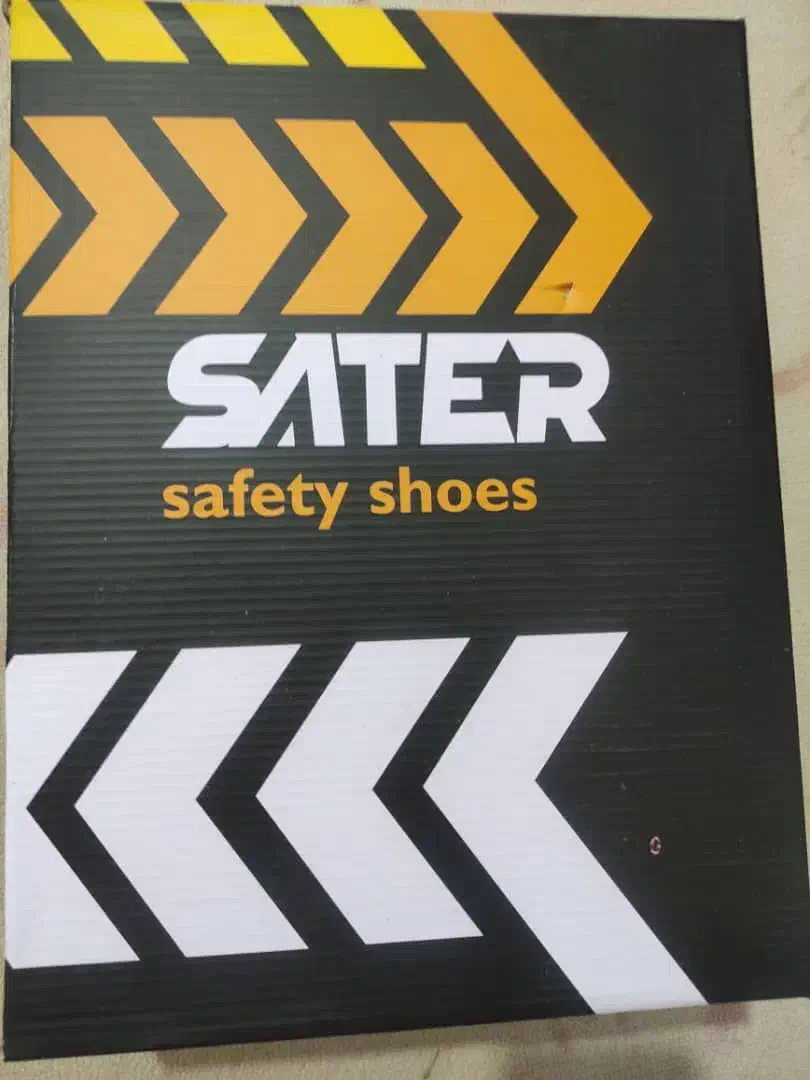 کفش ایمنی شماره۴۳|کیف، کفش، کمربند|جم, |دیوار