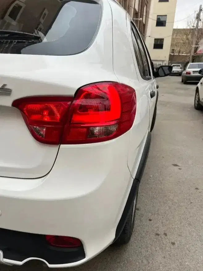 کوییک R سفید و مشکی|خودرو سواری و وانت|سبزوار, شرق کال میانی|دیوار